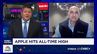 Evercore ISI's Amit Daryanani: It’s almost a perfect storm for Apple stock right now