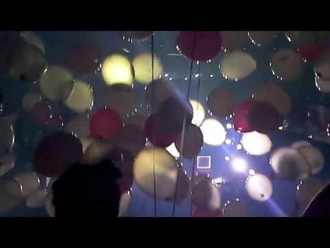 balloon drop at Charli XCX concert @ Webster Hall, NYC