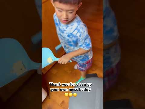 #4yearold #cleanup #learning #takecareofyourself #keepitclean #cleaning #clean #cleaningmotivation