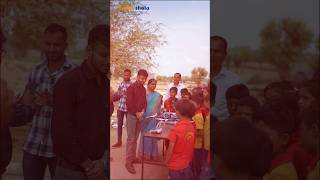 तैयारी नव भारत निर्माण की। स्लम एरिया के बच्चों को ड्रोन टेक्नोलॉजी के बारें में जानकारी देते हुए।