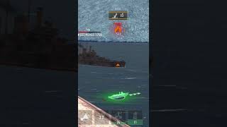 Battle of Warships: Thrilling Fight! Engaging Brooklyn and Des Moines in Epic Combat!