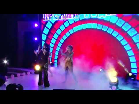 Customized P10 flexible led screen with 3.52m x 7.04m in stage live video