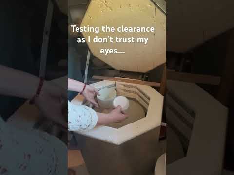#pottery#ceramics#kilns#solutions#clay#creative#bowls#vessels#unique#porcelain#ninameredithceramics