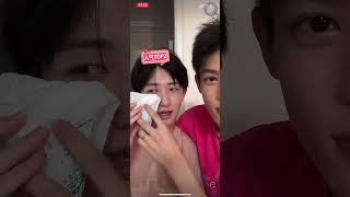 Chen Lv fell down while doing yoga 🥺 | Chen Lv & Liu Cong #bl #jenvlog #chenlv #liucong - BL Couple