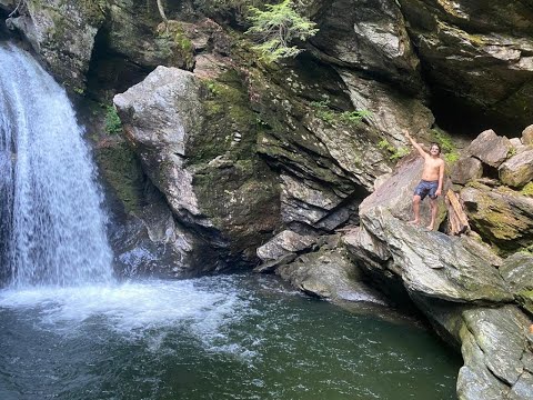 Discovering swimming holes in a small town of USA |  Vermont part 3 | American farm
