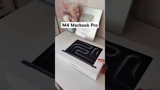 M4 Macbook Pro Unboxing ASMR