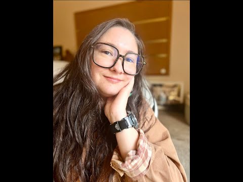Eek! Face Reveal/ Get to Know Me