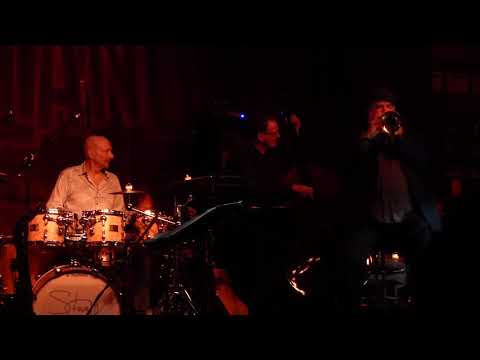 Bullet Train - Steps Ahead meets Soul Bop