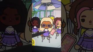 I met the popular girls today 😅 #tocaboca