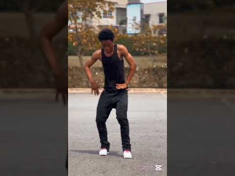 @guda1___  Afrodance by him #dance #dancemoves #amapianodance #afrodance #dancestyles #dancehale
