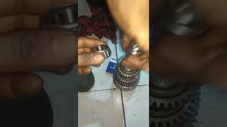 gear box ⚙️  #automobile #bmw #car #shorts #trendingshorts #mechanical #india #engine #shortvideo