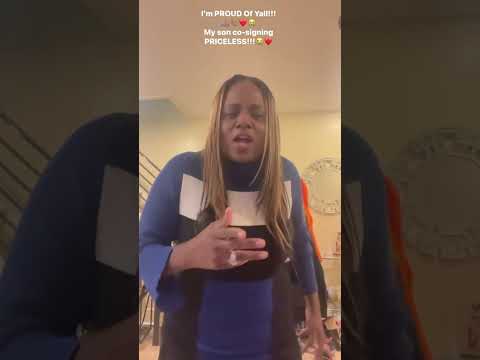 Sometimes you gotta sing to ya kids!!!💯❤️🙏🏽👏🏽😂.                              #proudmom #philly
