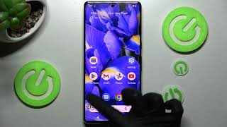How to Enable One Handed Mode in GOOGLE Pixel 7 Pro -  Screen Easy Usage
