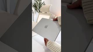 MacBook Air M4 Silver Unboxing – First Look & Impressions!