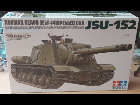 Tamiya 35303 Russian Heavy SP Gun JSU-152 1:35 Photo build
