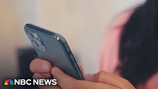 Bipartisan support grows for nationwide ban on social media for teens 