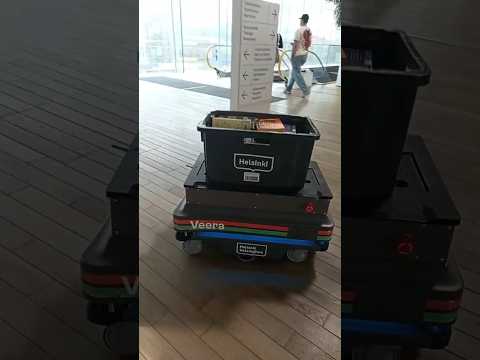 Pa deliver ka na / Robot - Helsinki Library
