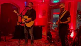 “Everything’s on Film” live at Rosendal Kafe.