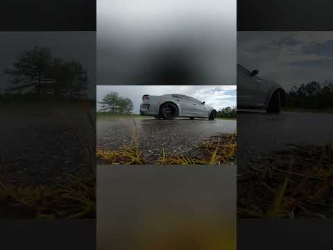 POV DRIVE | FIRST TIME SLIDING IN THE RAIN ☔️  full vid - YouTube.com/watch?v=1JT6Ea23o0Q