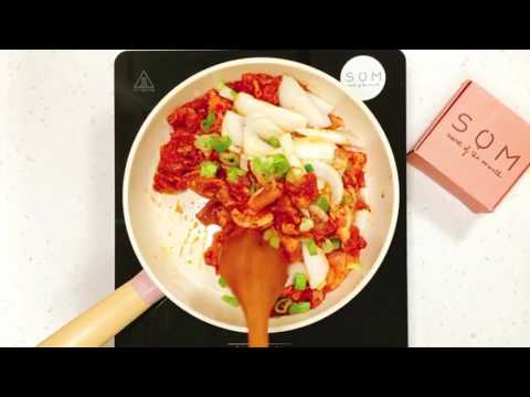 The Secret Korean Recipes #19 - Jeyuk-bokkeum 제육볶음 (Stir-fried Spicy Pork)