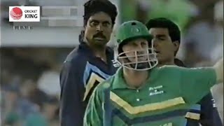Kapil Dev ManKaded Peter Kirsten | Warned in 1st game & Ran out ManKaded in 2nd Game 1992