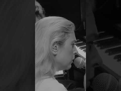 We hope you love it as much as we did making it 🤍 #shorts #hollow #livesession