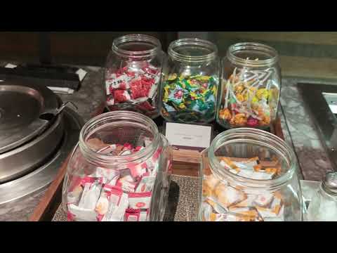 Taiwan Taipe - Taoyuan International Airport - Plaza Premium Lounge Review - 8K