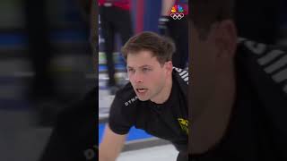 Sit back and enjoy a combination of incredible takeouts as Germany defeat past Italy 6-5. 🔥