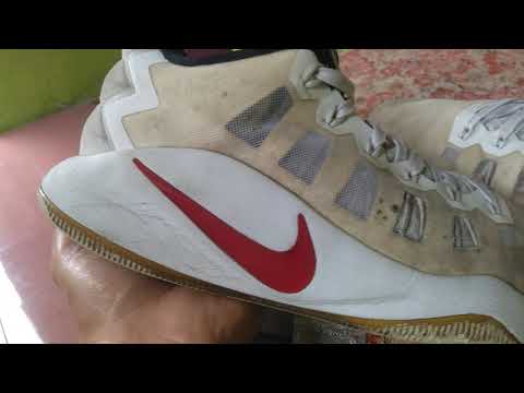 Sepatu second original (246.000)