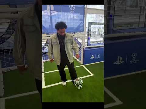 Marcelo Cooking With the Ball 🔥⚽ #football #freestyle #marcelo