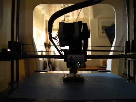 Robo 3D Printer - chichenitza model timelapse