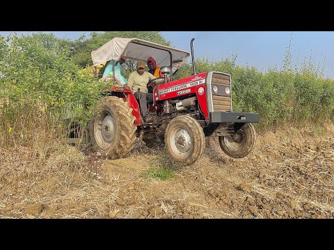 "Unbelievable Rescue! Stuck Tractor Buried in Mud — You Won’t Believe What Happens Next!"