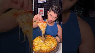 I had the Cheesiest Pizza 🍕