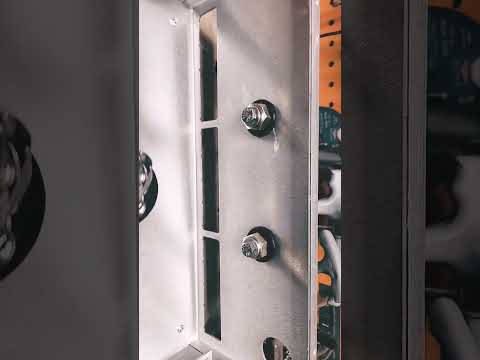 getting her done... 400 amp dc power supply.