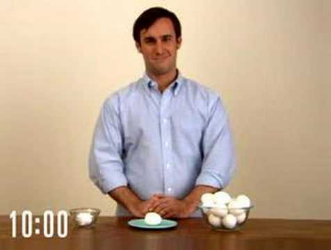 Quick-peel an Egg