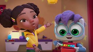 Codie Blocks Short - Codie Likes to Dance! 🪩