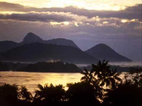 Heitor Villa-Lobos-Etude nr.10-Jorge Oraison-guitar.wmv