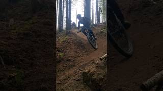 #bike #sports #cycling #mountainbike #mtb #youtubeshorts #ride #subscribe #mtblife #freeride #shorts