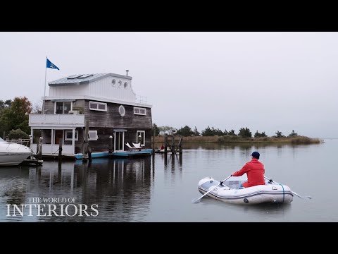 Touring a Mid-Century Houseboat in Long Island | Visitors’ Book