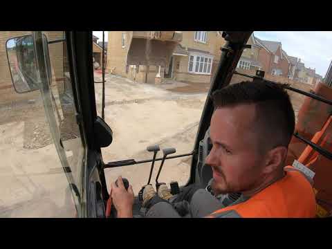 Excavator Hitachi 130LCN (a bit of my day at work) cab view