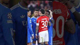 Mbappé DEFENDS Vinícius After Racist Abuse 😳🔥 True Leadership