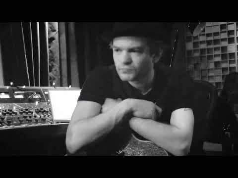 Sum 41 - Exit song - UNOFFICIAL Video