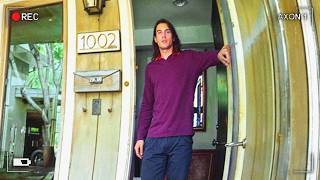 Killer Casually Leads Police Into His Murder House