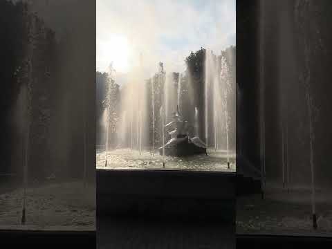 Fountain in summer. Краса фонтану в літню спеку #fountain #water #фонтан #вода #природа #краса #літо