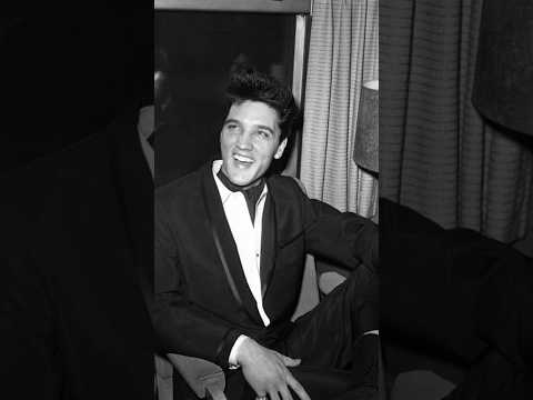 ELVIS PRESLEY’S ICONIC OUTFITS🎸🔥#elvispresley #fashion #shorts