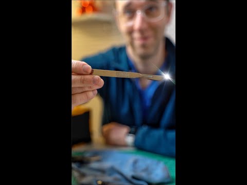 Making the world’s SHARPEST scalpel? (do *not* DIY!)