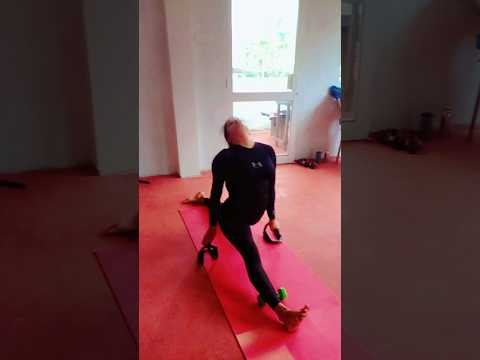 #trending #yogaforhappiness #motivation #dancefitness #suryanamaskaryogaforweightloss #fatburnyoga