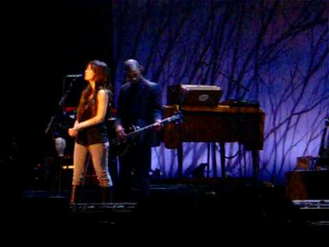 Alanis Morissette Not As We (11-17-08)