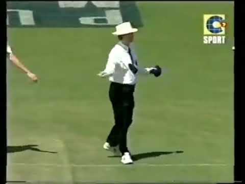 Ponting thrashing McGrath all over the park