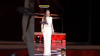 #love#alluarjun #telugu #song #bollywood#behindwoods #learnwithheman #sreeleelashorts#youtubeshorts